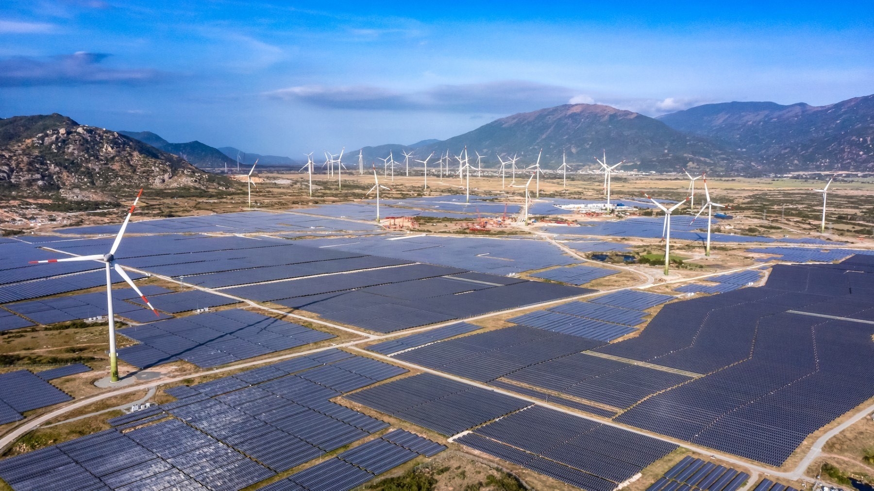 Vietnam’s renewable energy sector lures foreign investors
