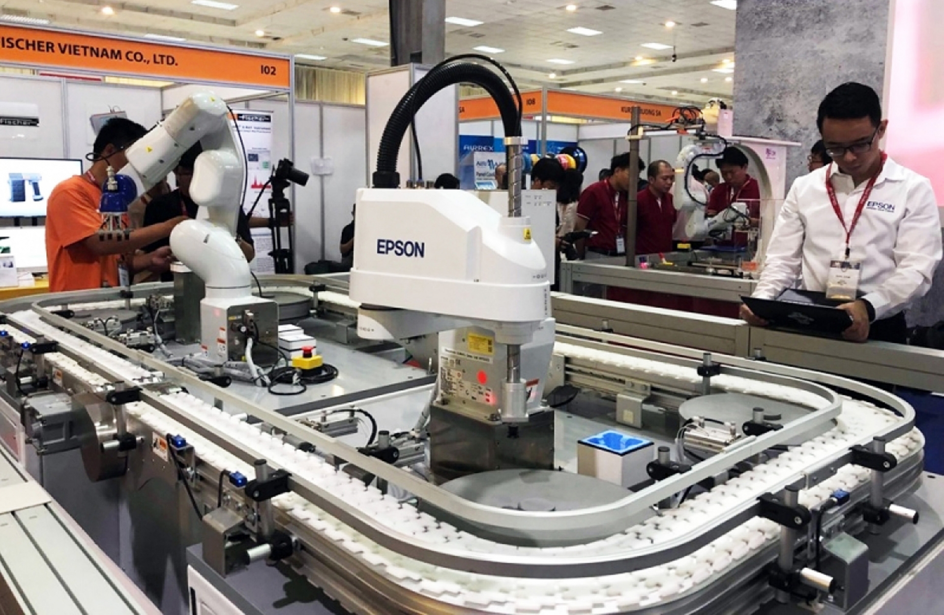 Ho Chi Minh City promotes digital transformation in businesses