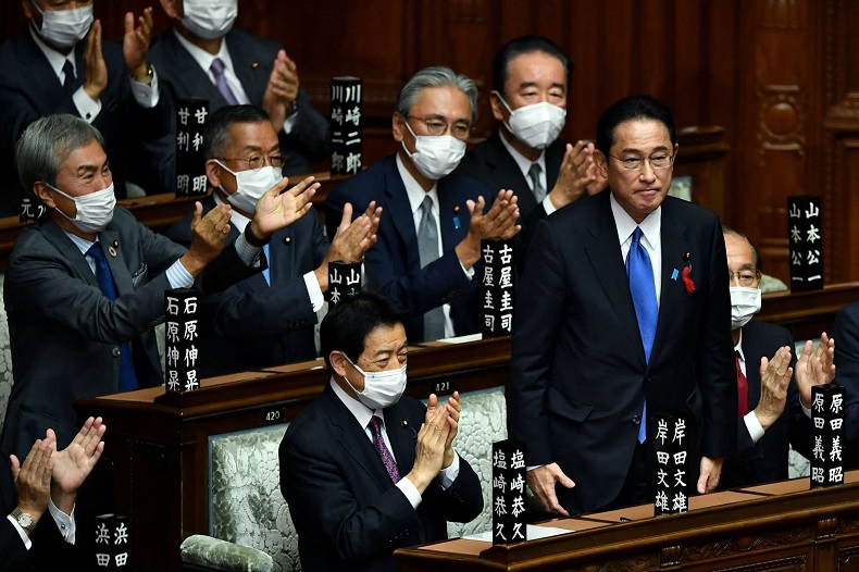 Tân Thủ tướng Nhật Bản phát đi thông điệp gì từ dàn nội các mới?