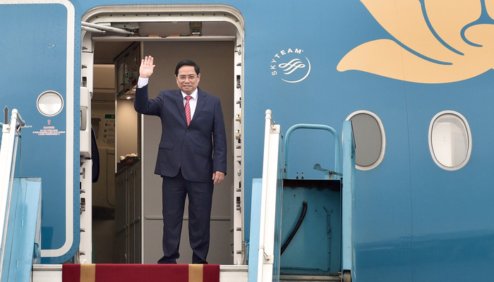 Thủ tướng lên đường sang Indonesia dự Hội nghị các Nhà Lãnh đạo ASEAN