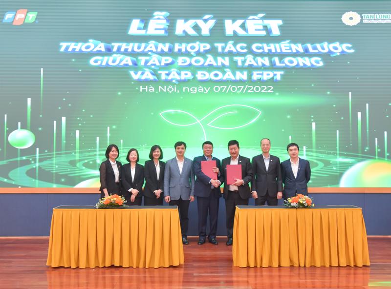 Tập đoàn Tân Long và FPT ký kết hợp tác chiến lược chuyển đổi số toàn diện