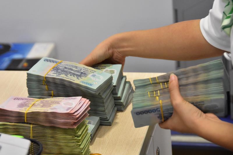 Vietcombank bất ngờ thông báo giảm đồng loạt lãi suất cho tất cả các khoản vay VNĐ Đào Vũ -