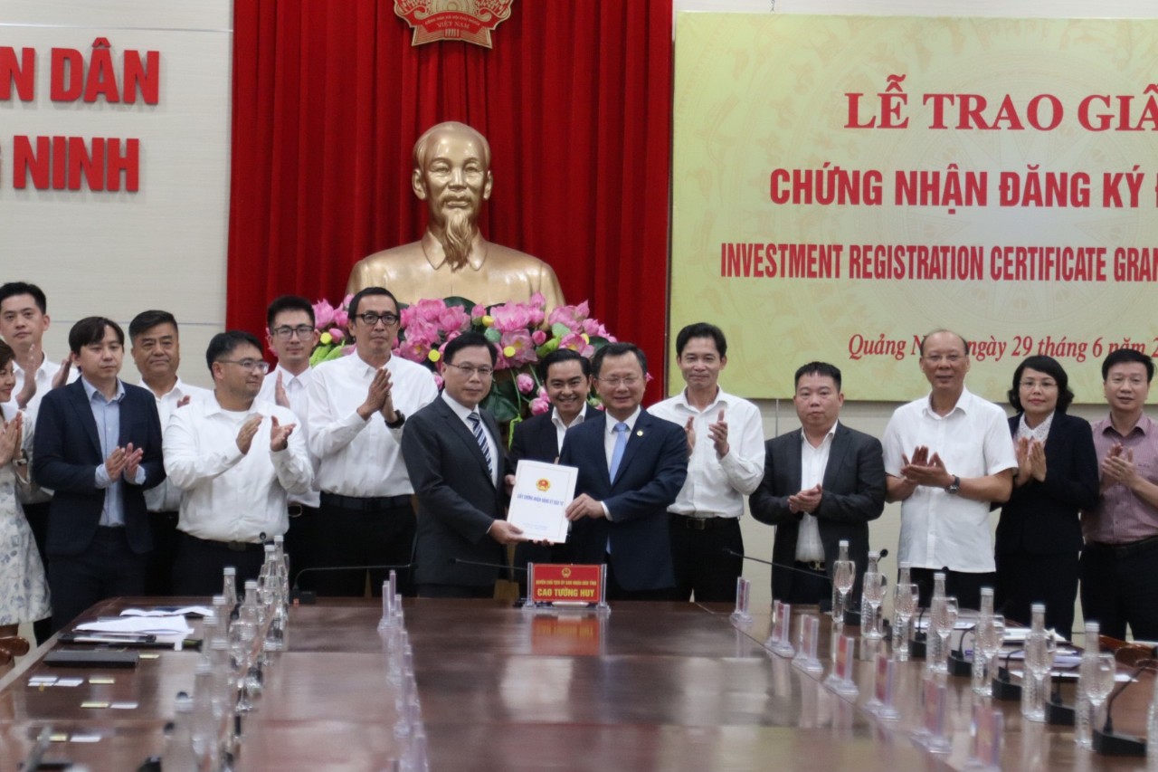 Foxconn đầu tư 2 dự án mới hơn 246 triệu USD vào KCN của Amata tại Quảng Ninh