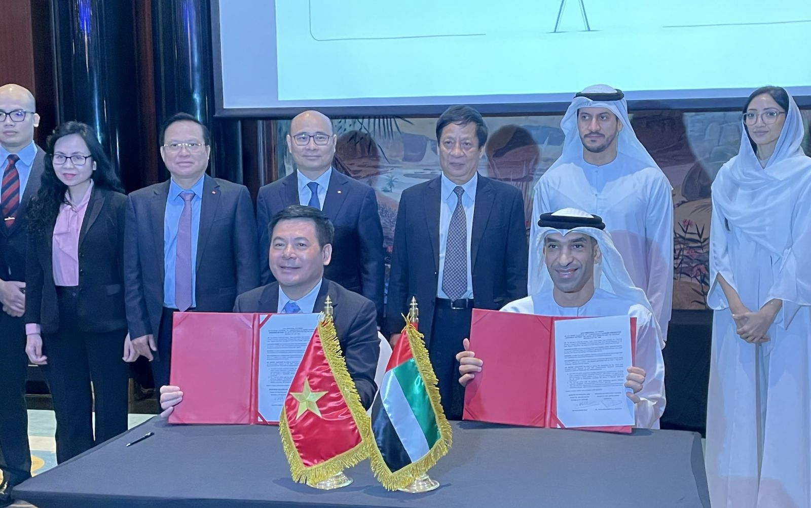 Khởi động đàm phán Hiệp định Đối tác kinh tế toàn diện Việt Nam-UAE