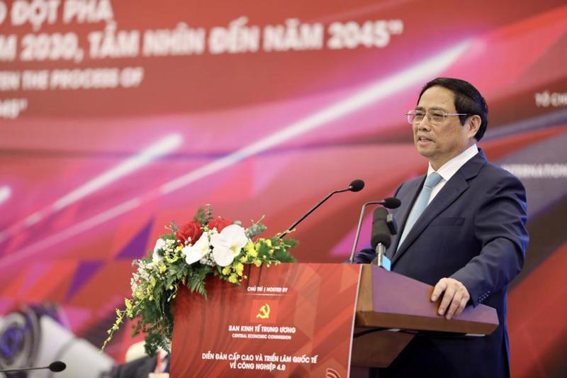 Thủ tướng: "Chuyển đổi số và tăng trưởng xanh tác động toàn diện, sâu sắc đến công nghiệp hóa, hiện đại hóa ở Việt Nam"